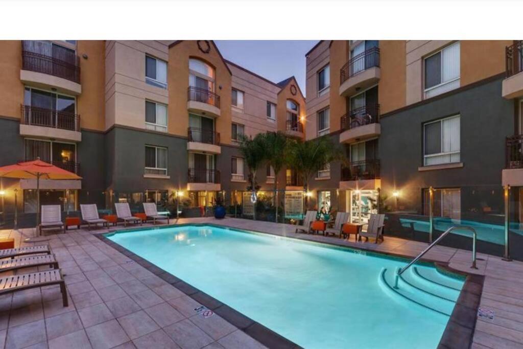 Zircon Zen - Quiet Retreat 2br Pool, Jacuzzi Marina Appartement Los Angeles