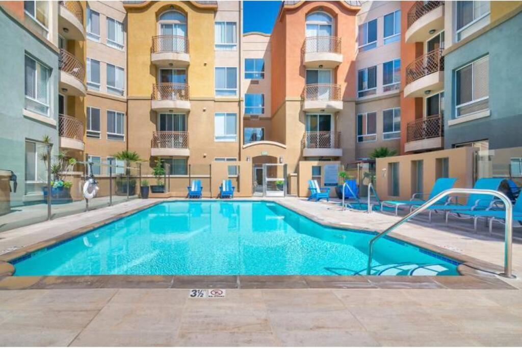 Zircon Zen - Quiet Retreat 2br Pool, Jacuzzi Marina Appartement